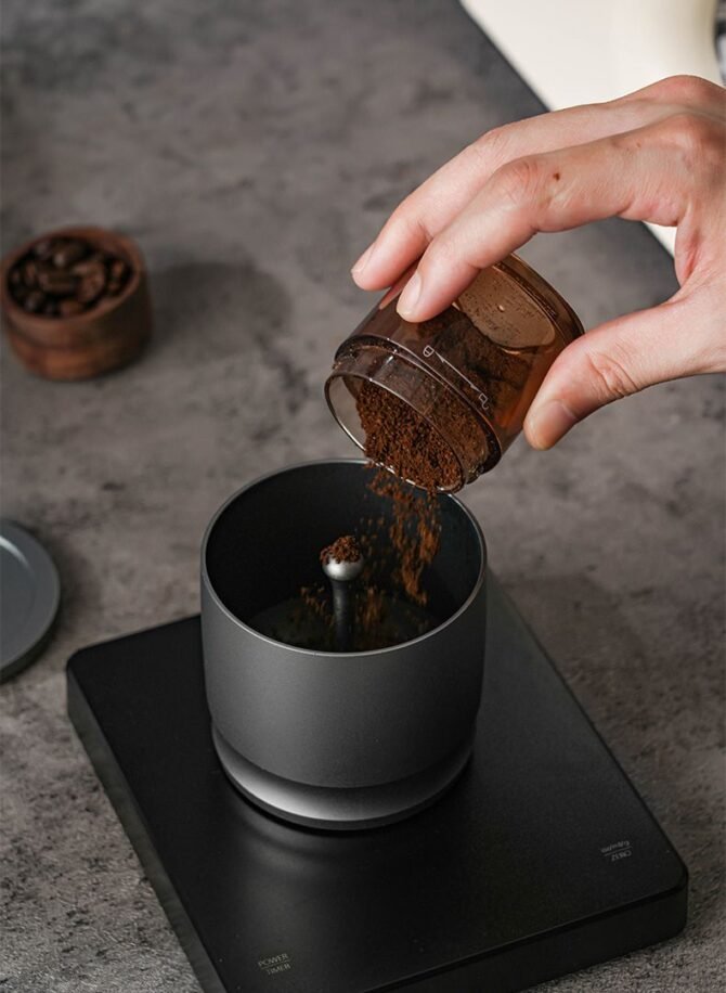 58mm Aluminum Alloy Coffee Grounds Dosing Cup with Lid – Anti-Spill - Image 6